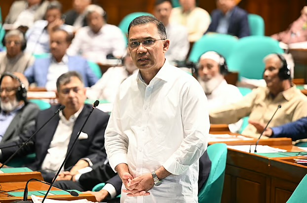 স্থিতিশীল সংসদ ও সরকার নিশ্চিত করতে সরকারি দল–বিরোধী দলকে একসঙ্গে কাজ করতে হবে: প্রধানমন্ত্রী