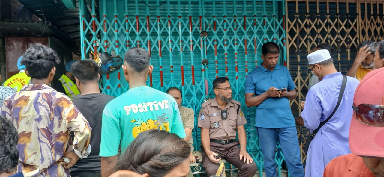 রাজশাহীতে স্বর্ণের দোকানে দুর্ধর্ষ ডাকাতি 