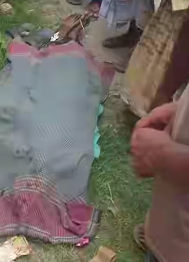 সিরাজগঞ্জে সড়ক দুর্ঘটনায় বৃদ্ধ ভিক্ষুক নিহত