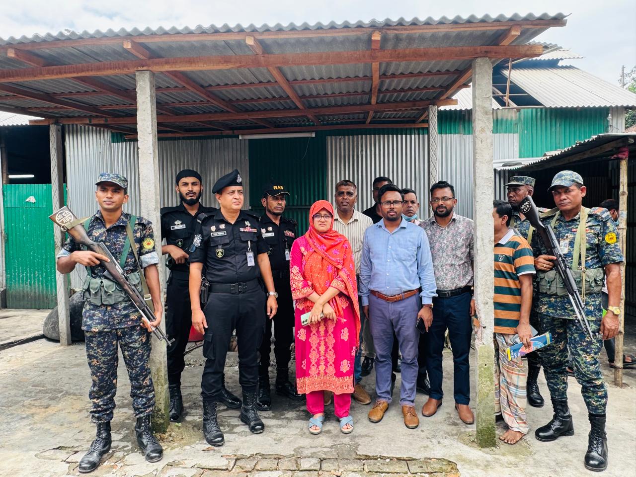 উল্লাপাড়ায় হাইওয়ে রেস্টুরেন্ট ও বেকারি কারখানায় যৌথ অভিযানে ৪ প্রতিষ্ঠানকে ৫০ হাজার টাকা জরিমানা