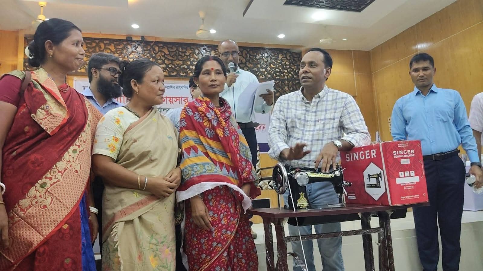 পাহাড়ি ও অনগ্রসর জনগোষ্ঠীকে স্বাবলম্বী করতে সরকার কাজ করছে: ডেপুটি স্পিকার