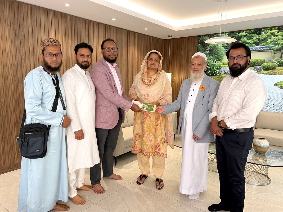 "দি ওয়ান পাউন্ড জেনারেল হসপিটাল" ট্রাস্টি সিলেট-২ আসনের এমপি লুনা'র সা‌থে বৃটেনে সাক্ষাৎ বিনিময়